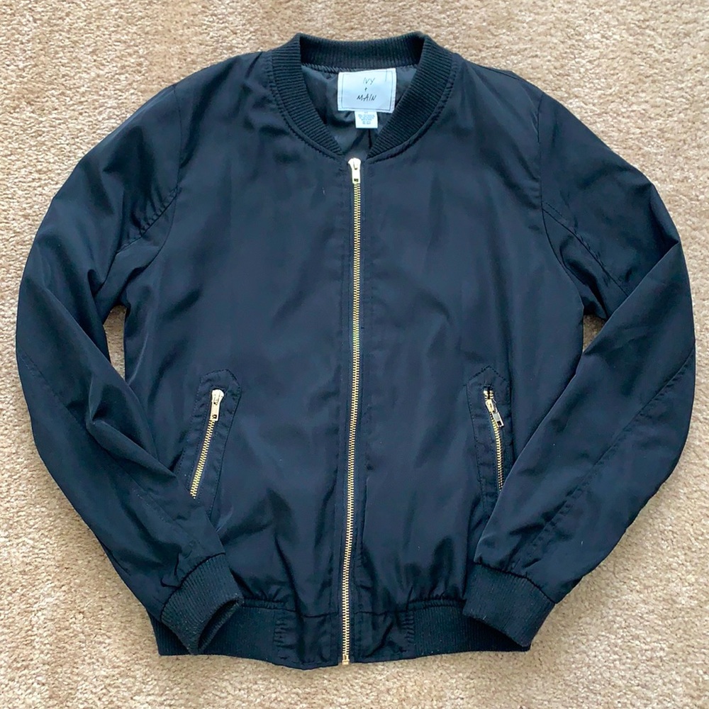 Ivy & Main women’s bomber jacket